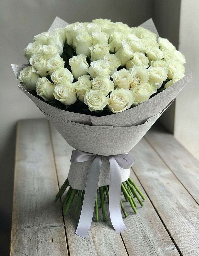 Букет 35 Белых роз в Аликоновке