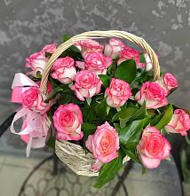 Цветочная композиция из Розы в корзине в Аликоновке