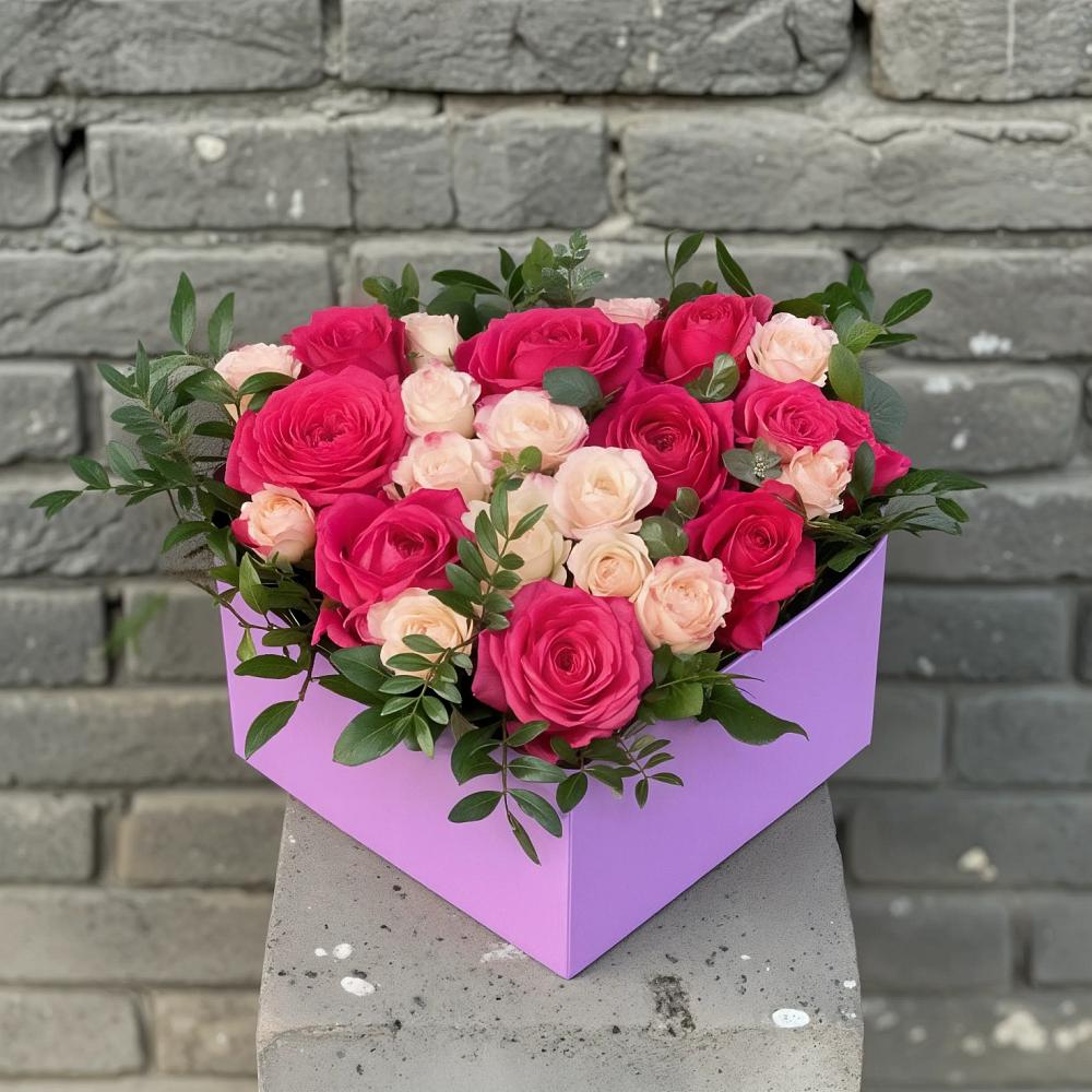 Цветочная композиция из Розы в коробке в Аликоновке