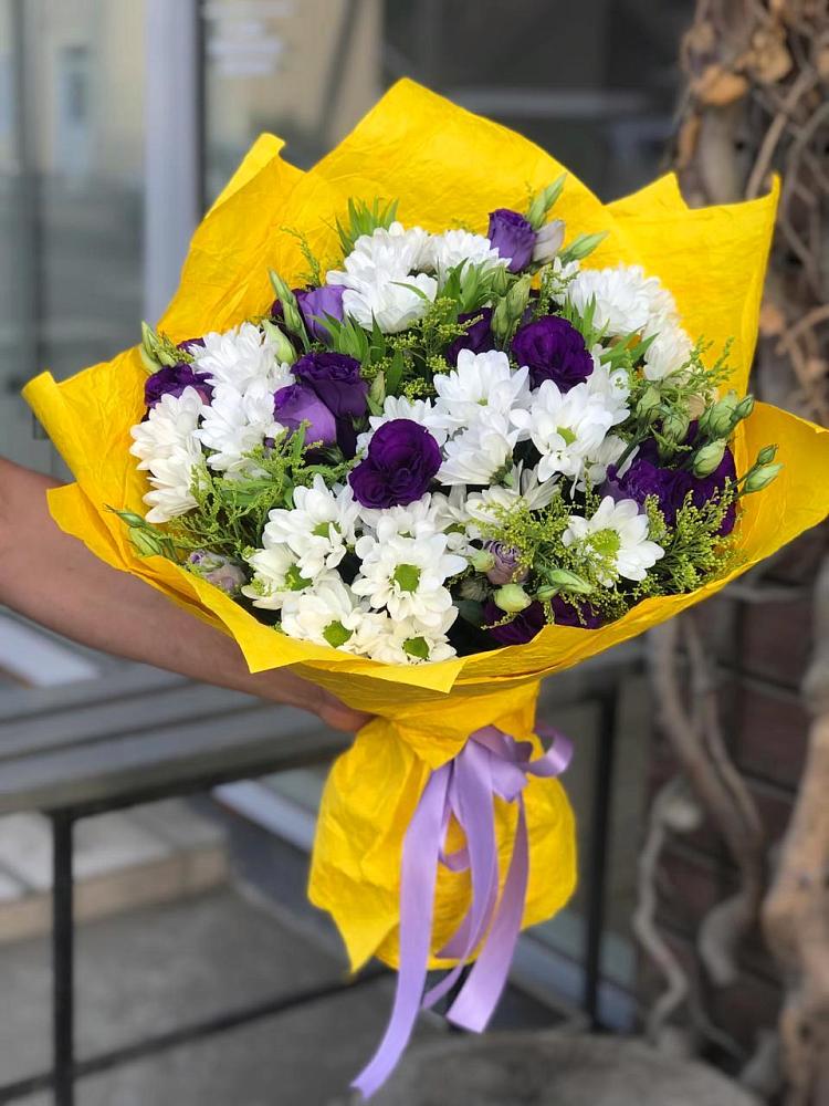 Букет цветов из: Ирисы, Хризантемы и Ромашки в Аликоновке