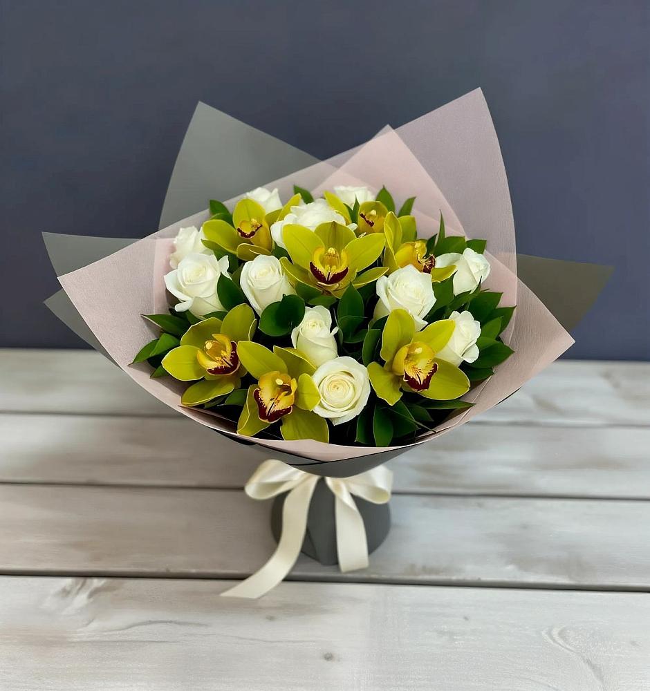 Букет цветов из: Орхидеи и Розы в Аликоновке