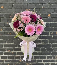 Букет цветов из:  Герберы и Хризантемы в Аликоновке