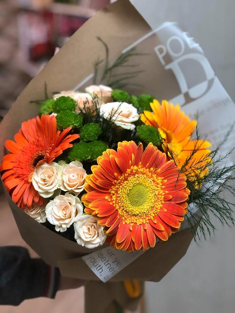 Букет цветов из: Герберы, Хризантемы и Розы в Аликоновке