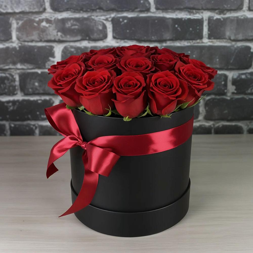 Цветочная композиция из Розы в шляпной коробке в Аликоновке