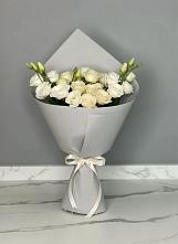 Букет цветов из:  Розы и Лизиантусы в Аликоновке